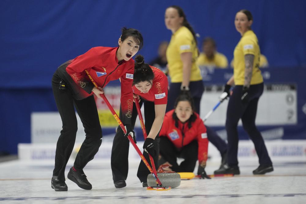 北青：邵佳一已成国足新帅主要候选人之一